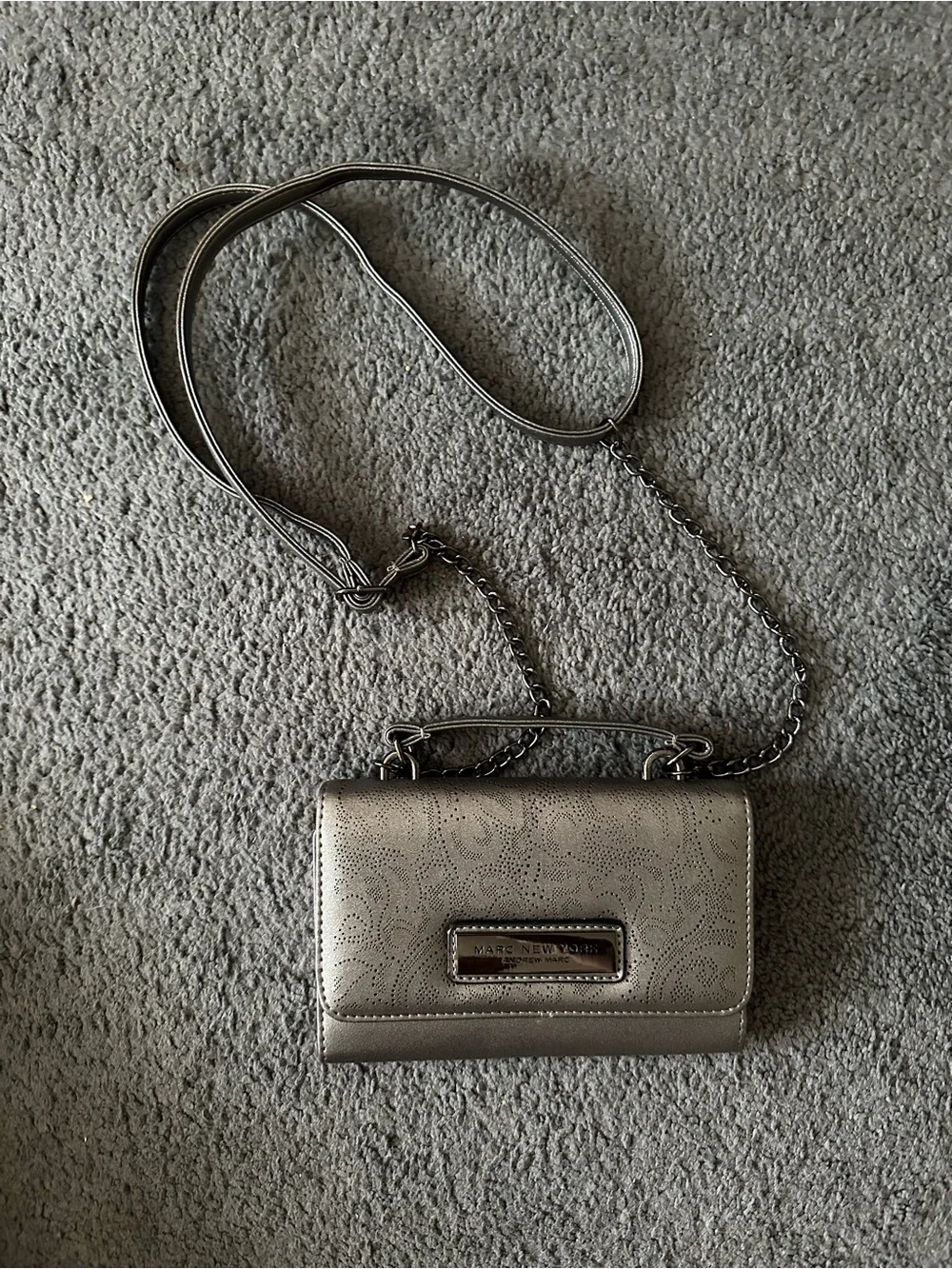 Marc New York Andrew Marc silver grey